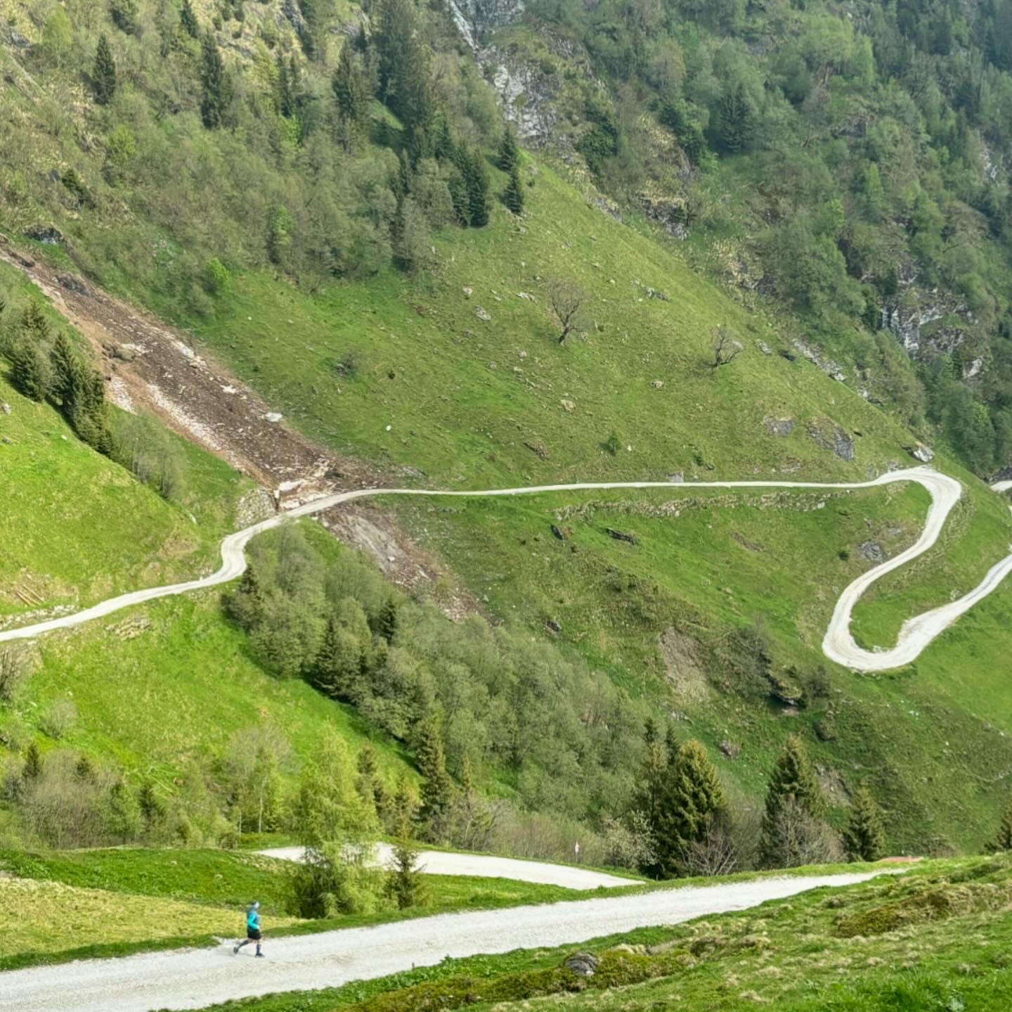 Proběhneme trail nad Kaprunem až do 1500m n.m.